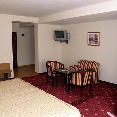 Hotel Center Apriltsi (Lovech) Exterior foto