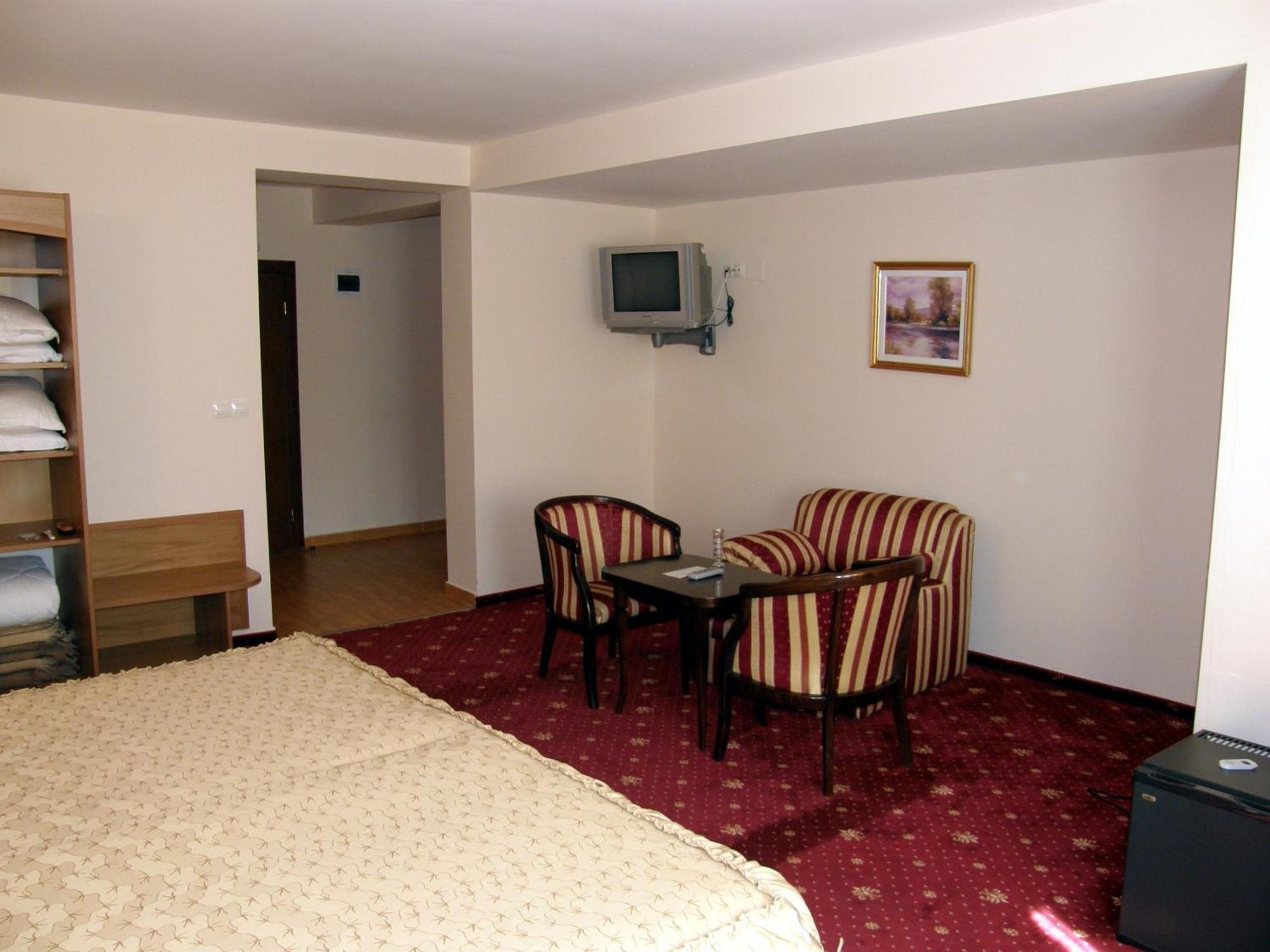 Hotel Center Apriltsi (Lovech) Exterior foto