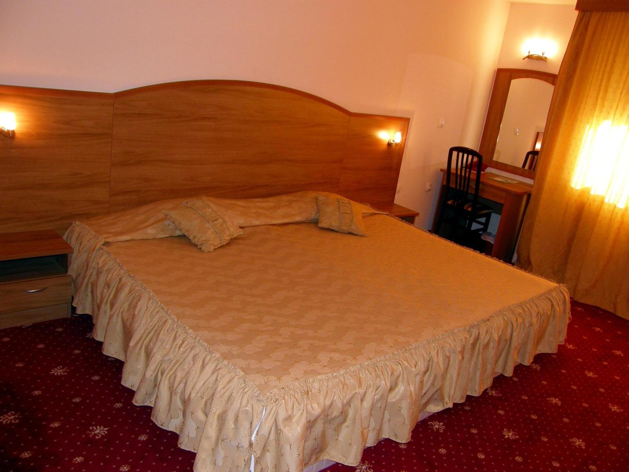 Hotel Center Apriltsi (Lovech) Exterior foto